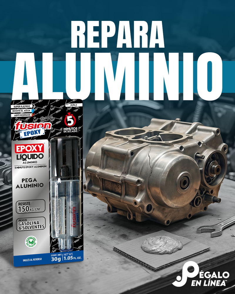Epoxy Líquido Aluminio Fusion Epoxy AJAL5 de 30 g junto a un monoblock de motor de aluminio agrietado, repara aluminio, seca en 5 minutos, resiste hasta 150 kg/cm² para reparaciones automotrices